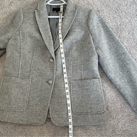 Talbots Women’s Gray Wool Blend Blazer Sz 12P Career Work Mature - Picture 11 of 13